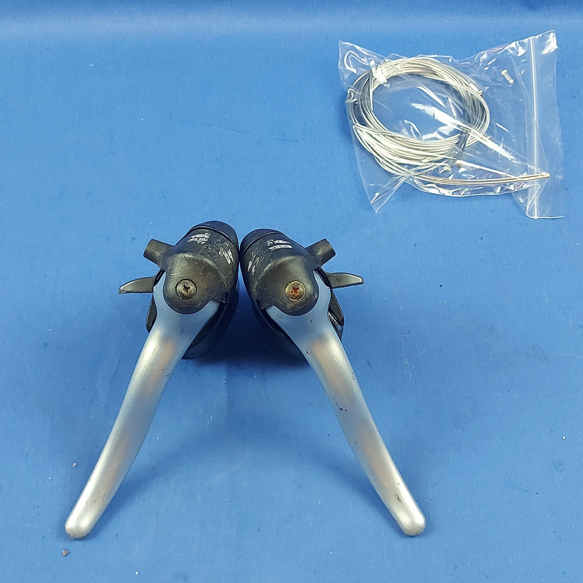 SORA Shimano Sora SL-R3000 Sora 9 speed shift levers for flat bar