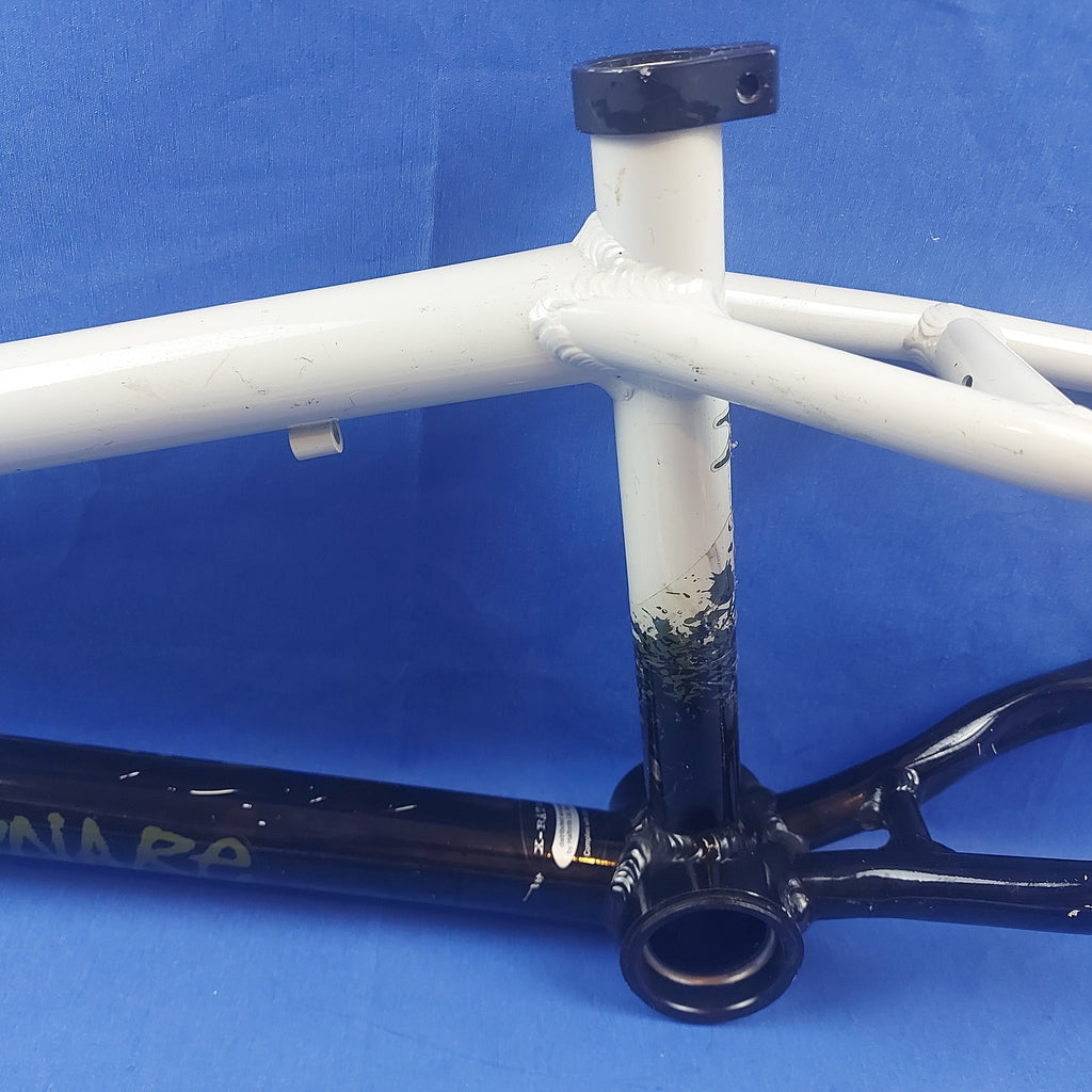 20 top tube outlet bmx