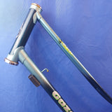 Gazelle Paris Vintage Ladies Bike 22.5" Frame with Fork for 28" Wheels / Special Offer