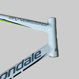 Cannondale Synapse SAVE 23-Inch Aluminium Frame, White, 700C