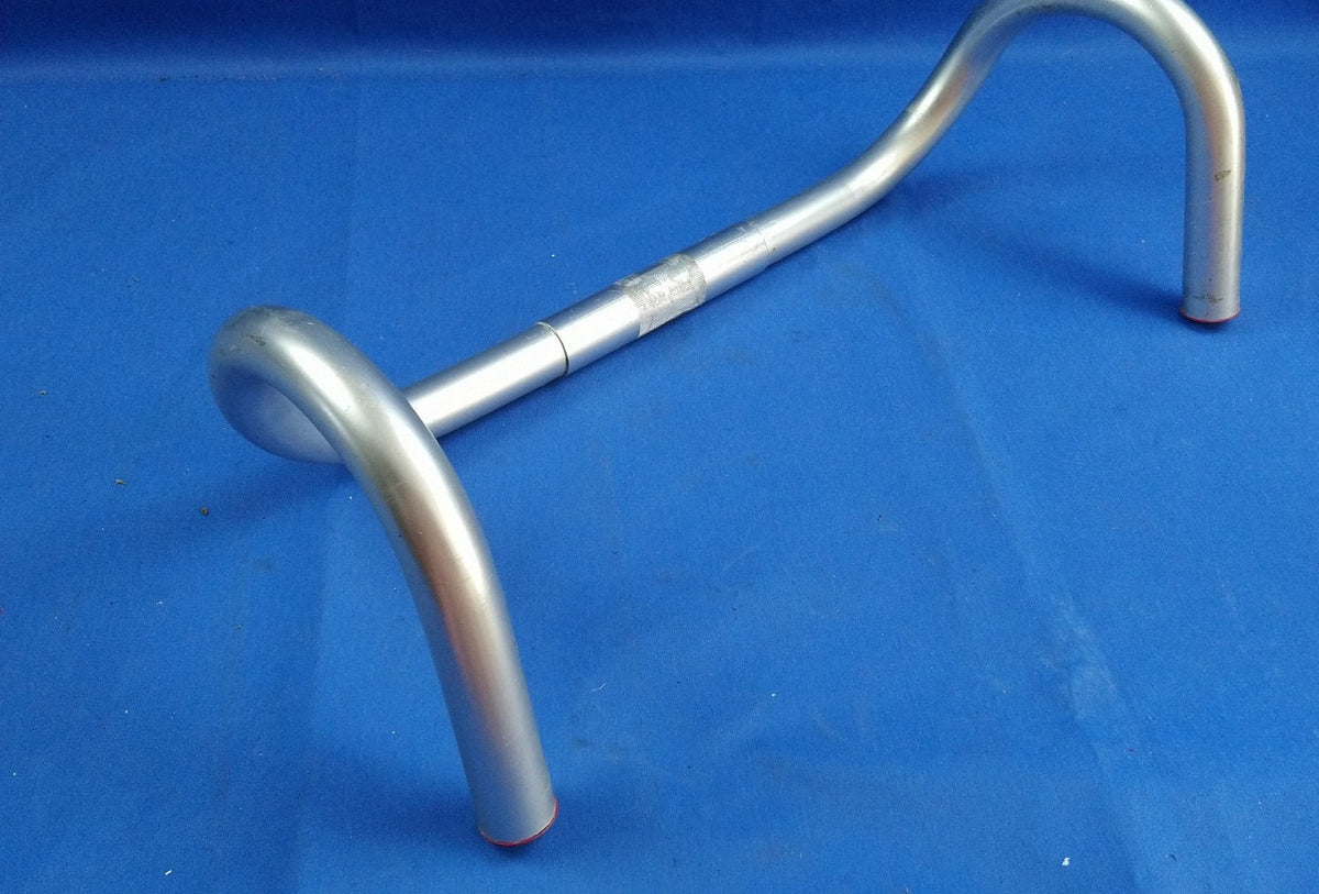 Manubrio Cinelli Campione Del Mondo 40 Cm X 26,0 Mm - Argento Opaco (Nuovo Vecchio Stock)