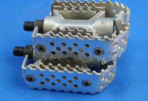 odyssey triple trap pedals Odyssey Triple Trap 96 Aluminium Platform Silver Bike MTB BMX Pedals 1 – PioraBikes