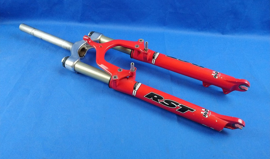 Suspension forks for 26 inch clearance wheel