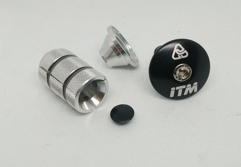 ITM Expanding Headset with Top Cap Black 1-1/8"